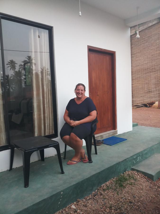 Dolphin Cottage Mirissa Εξωτερικό φωτογραφία